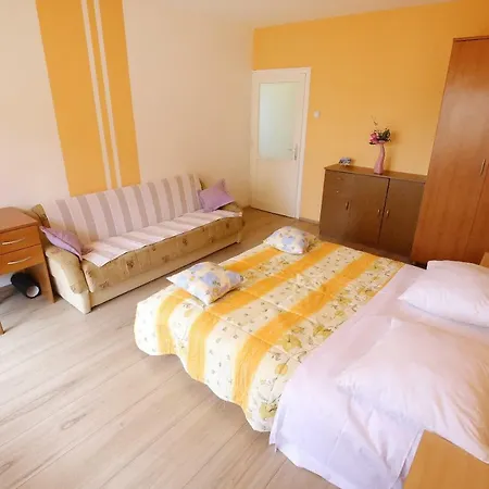 Angela Apartment